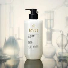 Sensitive Scalp Care Shampoo, 480ml - Image 2