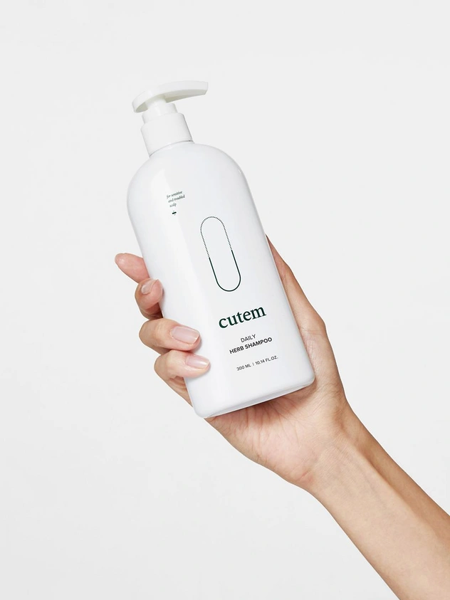Daily Herb Shampoo, 300ml - Image 2