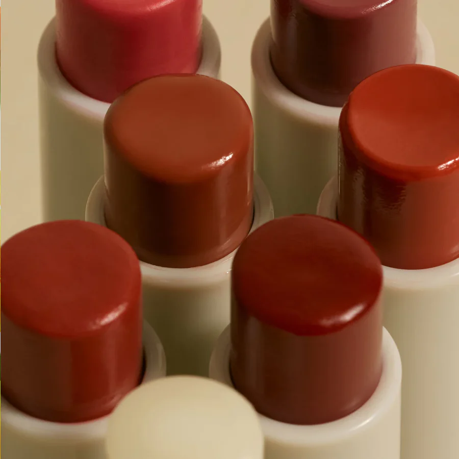 Nearby Recharging Lip Balm, 3.8g, Fuchsia - Image 3